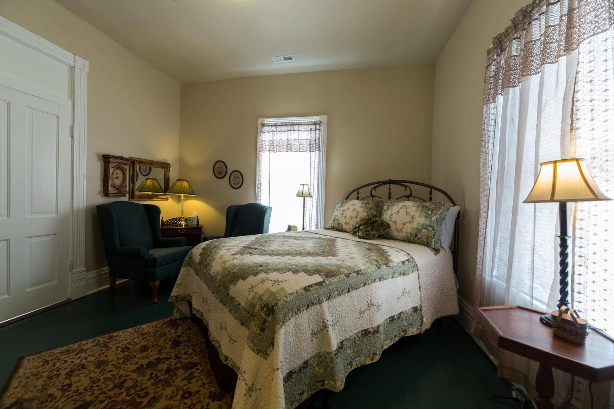 Grand Victorian Inn (Adults Only) Park City Zewnętrze zdjęcie